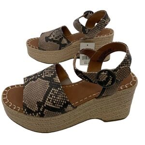 BRAND NEW! Espadrille wedge sandals